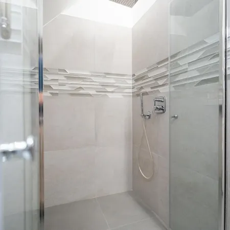 Aranyhegy Apartmanhaz Apartment *
